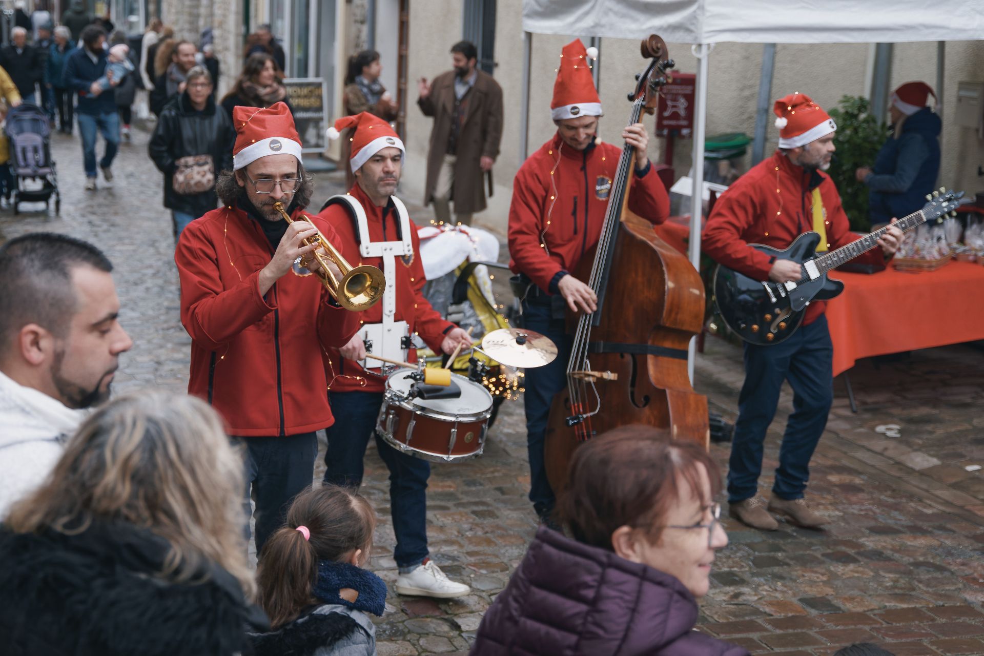 fanfare, déambulation groupe de musique festive, seine et marne idf
