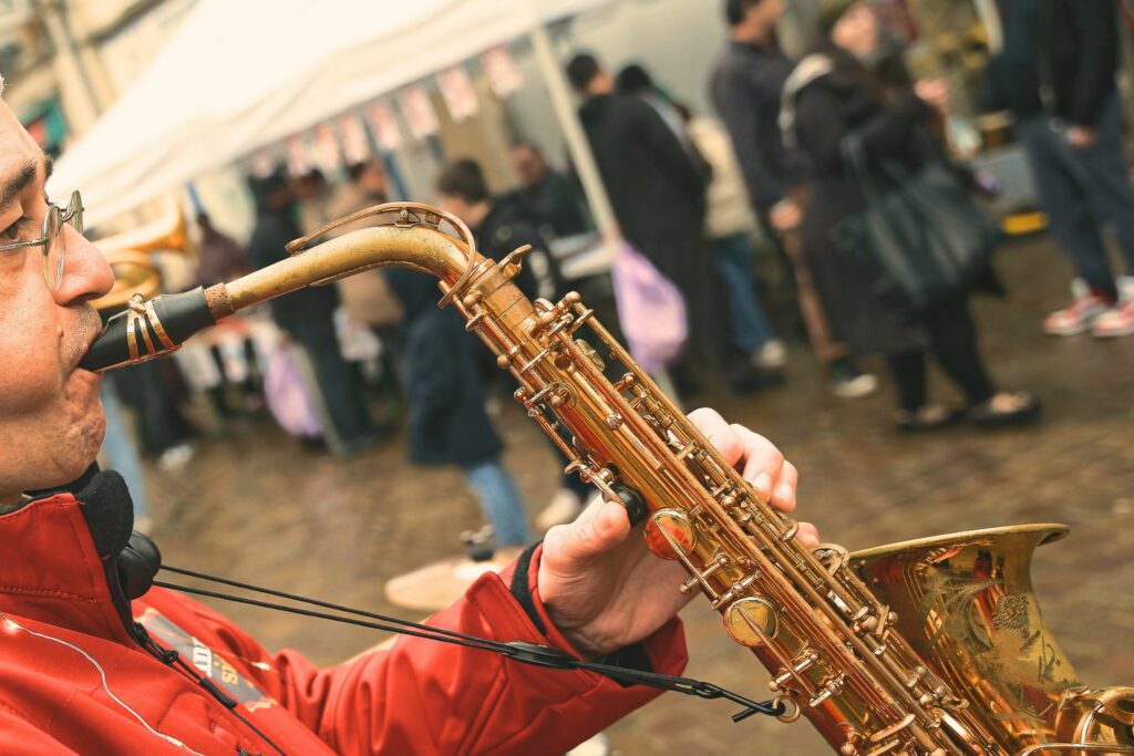 fanfare en déambulation festive, seine et marne, yonne, essonne, pays de loire